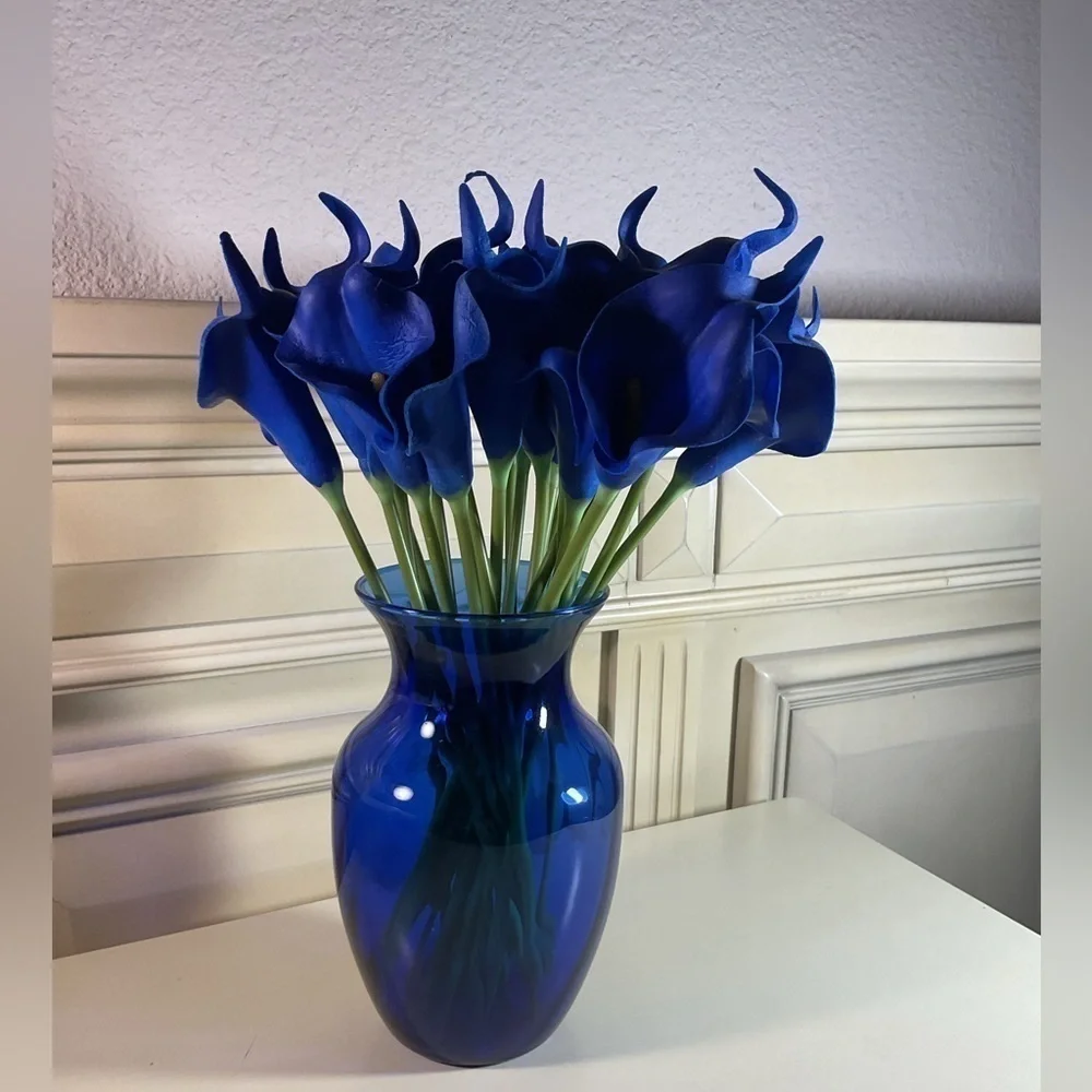 Vintage Ribbed Cobalt Blue Glass Vase Modern Coastal Home Decor